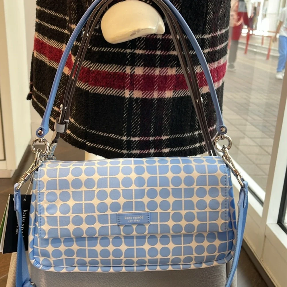 Kate Spade Noel Jacquard Convertible Crossbody Canvas XBody
Astral Blue
NWT - Picture 9 of 16